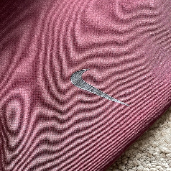 Nike Dri-fit burgundy crush running tights leggings size s - Picture 6 of 8